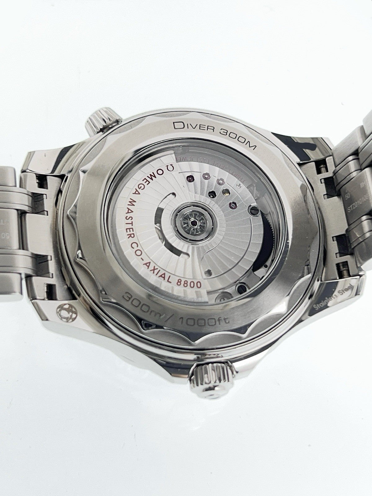 Omega Seamaster Steel White Dial 42mm Automatic Men's Watch 210.30.42.20.04.001