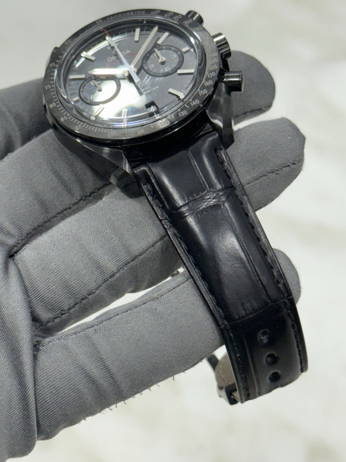 Omega Speedmaster Dark Side 311.92.44.51.01.003