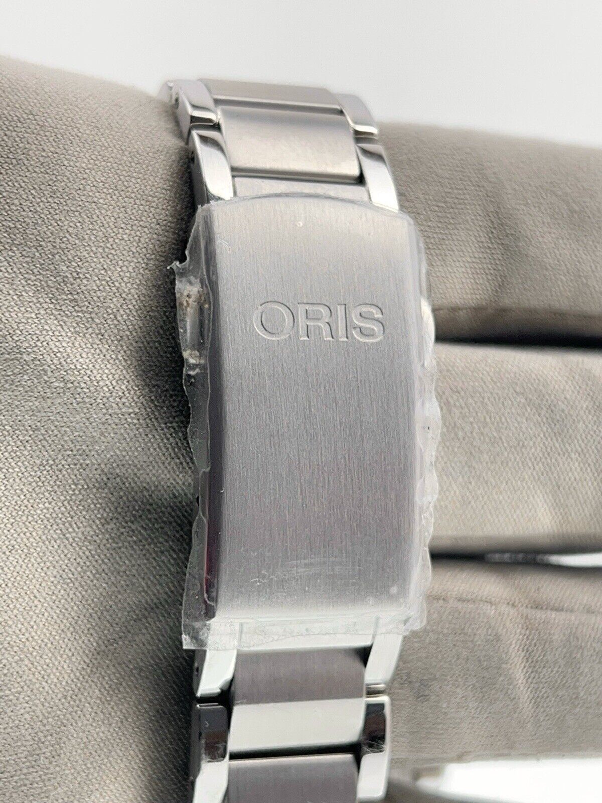 Oris Aquis Sun Wukong Stainless Steel Blue Dial 41.5mm Automatic Men Watch  7766