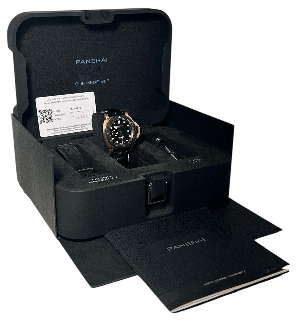 Panerai Luminor Submersible 44mm Automatic 18K Gold OroCarbon PAM01070 Watch