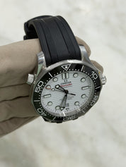 2022 Omega Seamaster Steel White Dial 42mm Automatic Watch 210.32.42.20.04.001