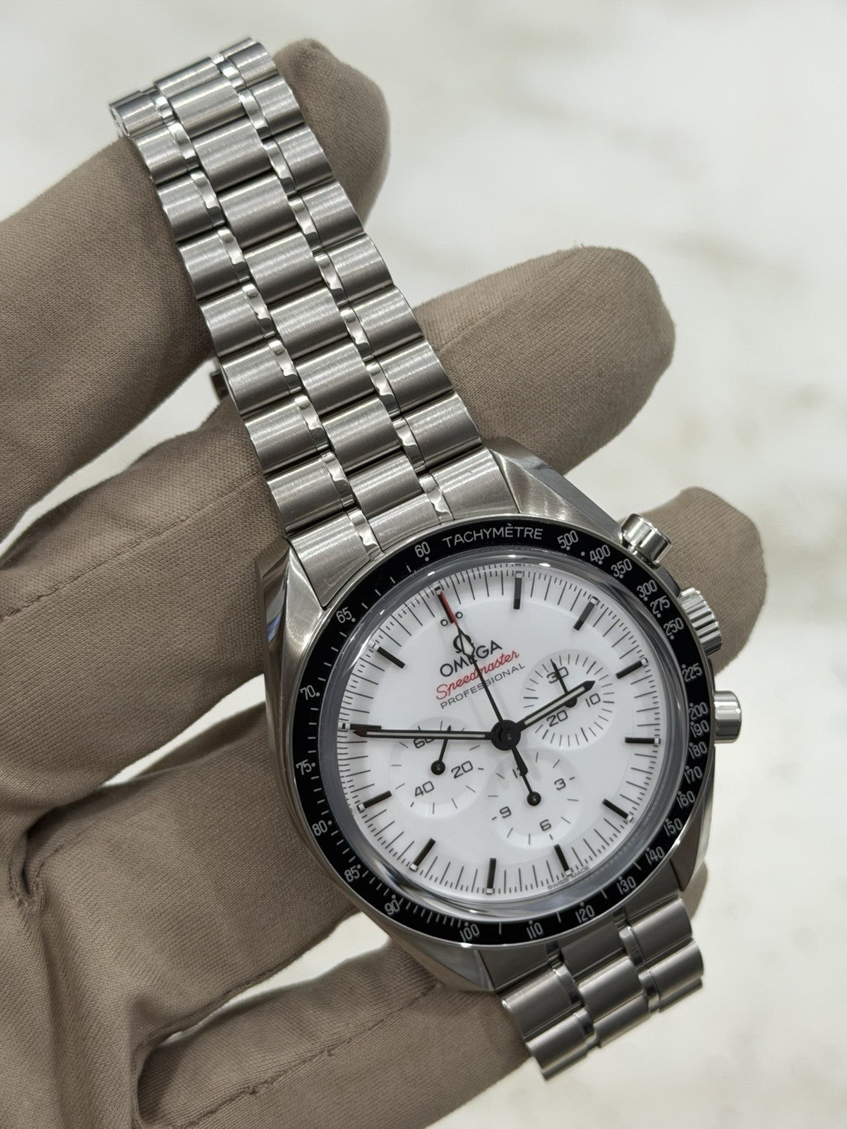 2025 Omega Speedmaster White Dial 42mm Manual Wind Men's 310.30.42.50.04.001