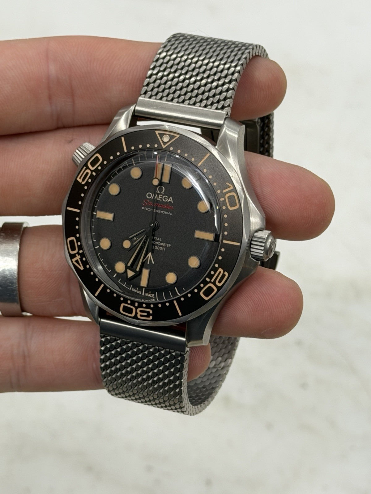 Omega Seamaster NTTD James Bond 007 No Time To Die Watch 210.90.42.20.01.001