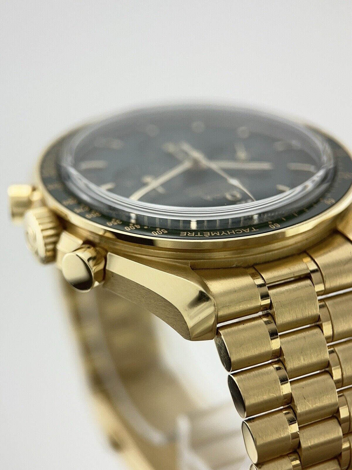 Omega Speedmaster Professional Moonwatch Moonshine 18k Gold 42mm Automatic