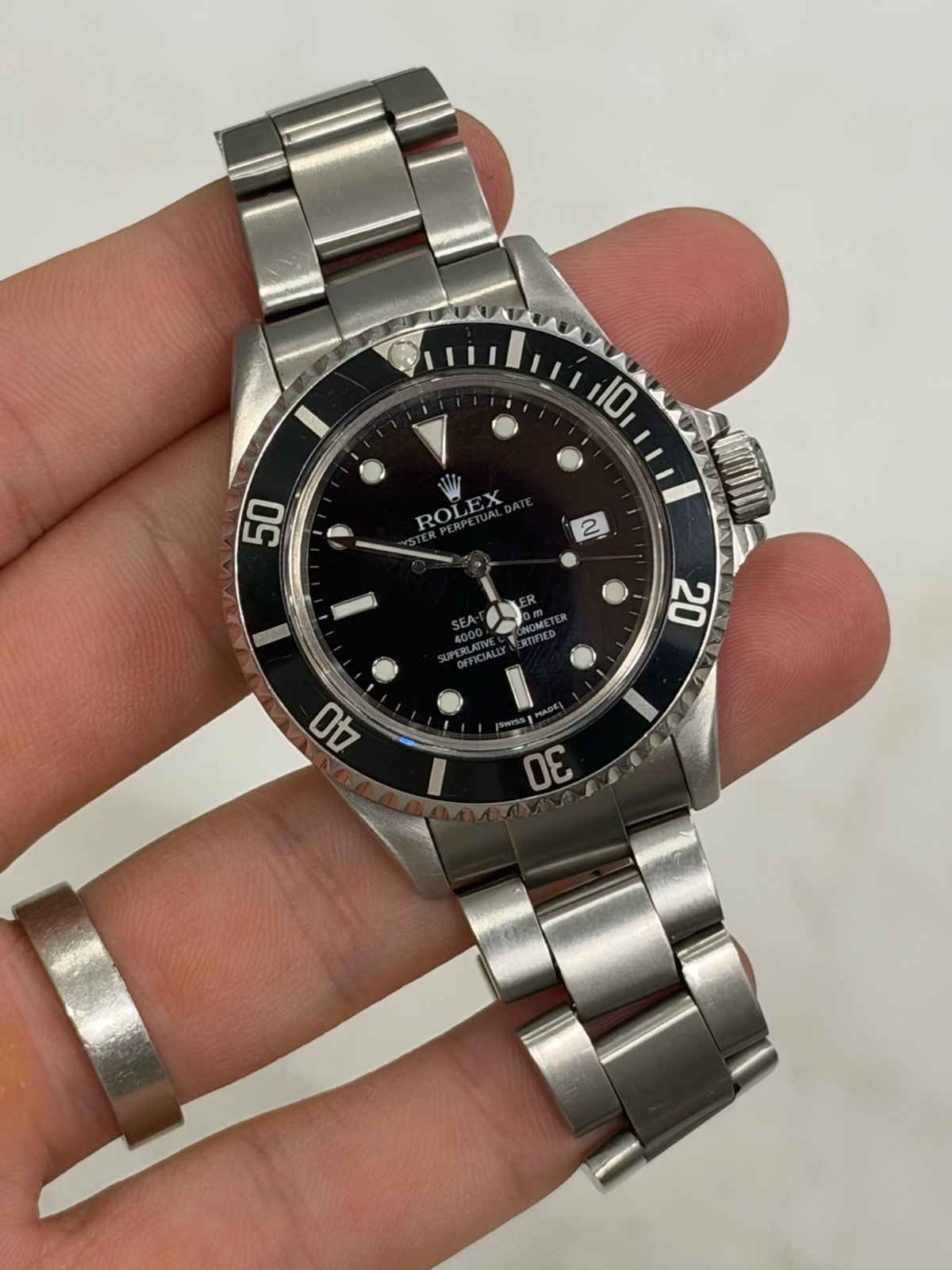 Rolex Sea-Dweller Black Dial Stainless Steel 40mm Automatic Mens Watch 16600