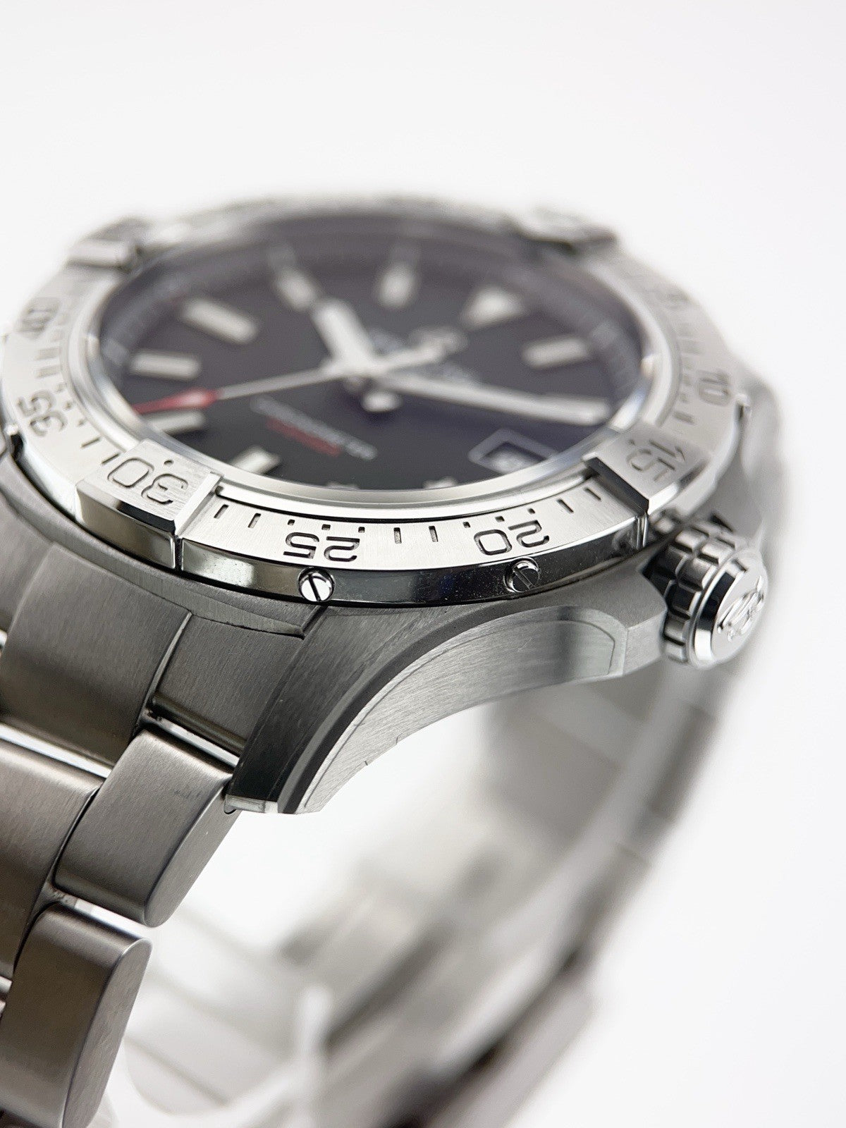 Breitling Avenger Stainless Steel Black Dial 42mm Automatic Men's Watch A17328
