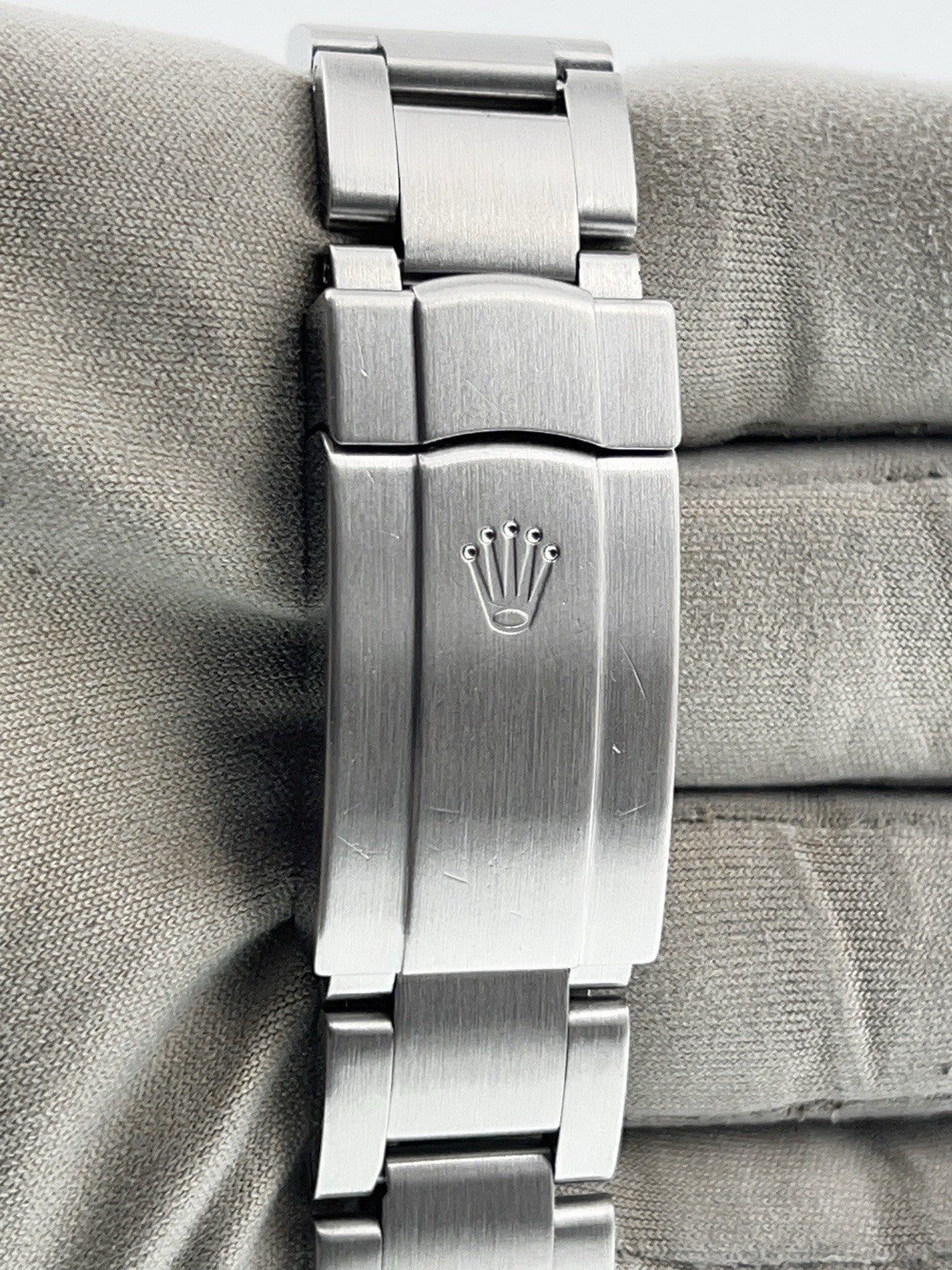 Rolex Air King Stainless Steel White Dial 34mm Automatic Mens Watch 114210