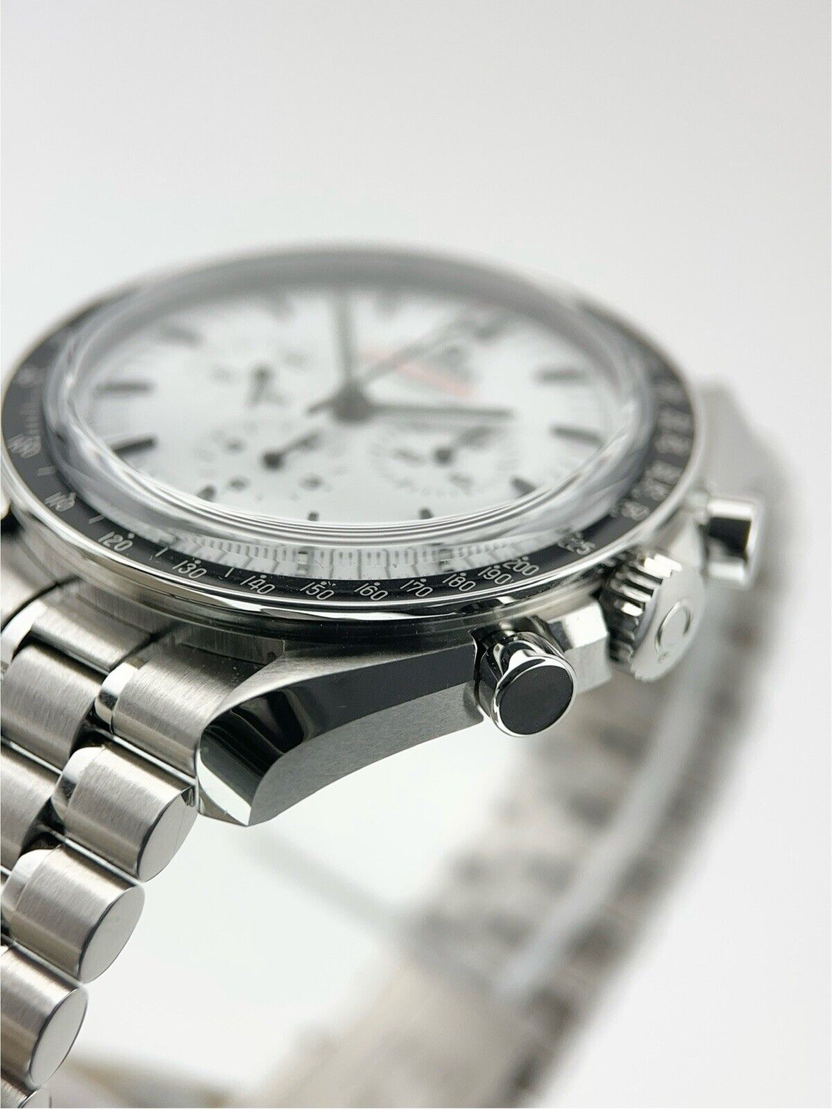 Omega Speedmaster Moonwatch Steel White Dial 42mm Manual 310.30.42.50.04.001