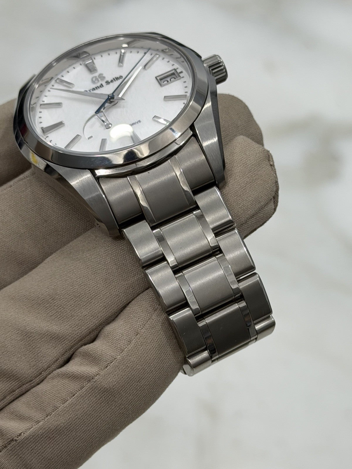 2024 Grand Seiko Spring Drive Snowflake Date Watch SBGA211 Titanium  - Box/Paper