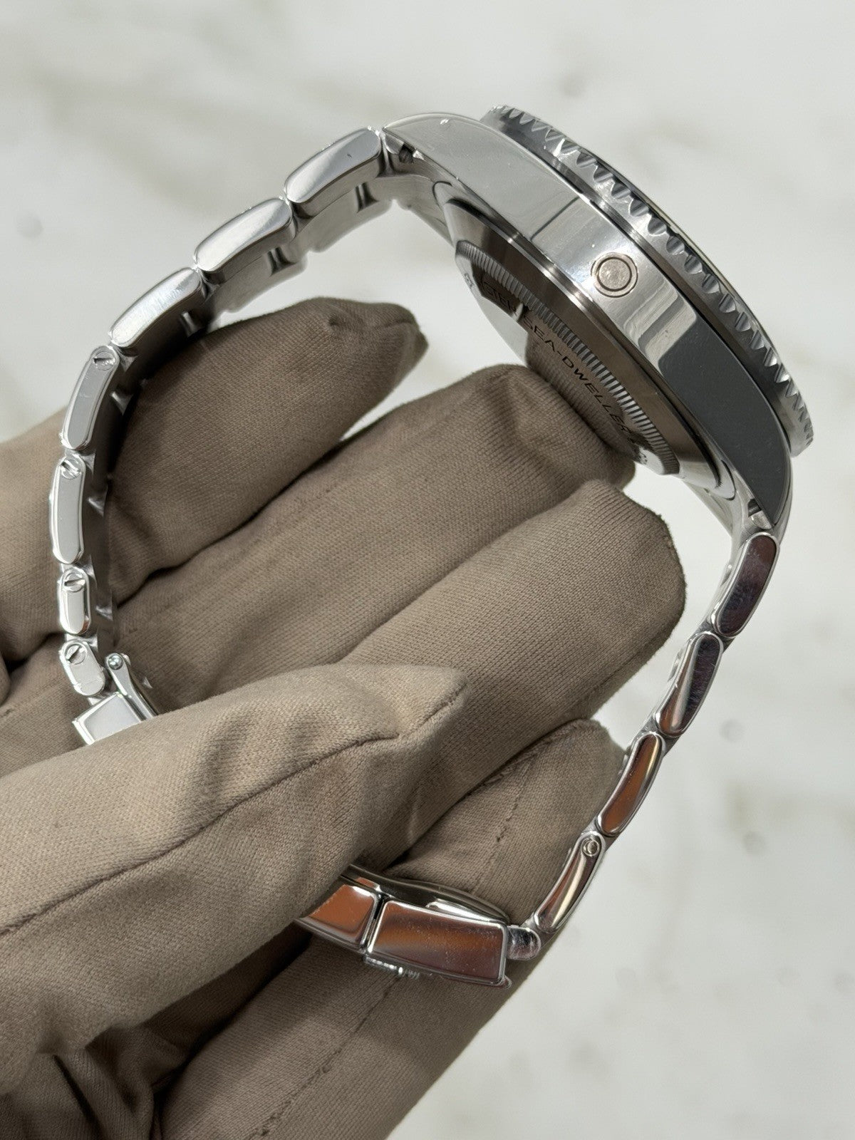 2021 Rolex Red Sea-Dweller 126600 Automatic Oyster 43mm Black Dial Men's Watch