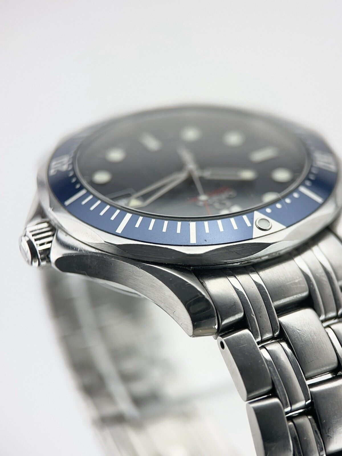 Omega Seamaster James Bond Stainless Steel Blue Dial 41mm Auto. Mens 2226.80.00