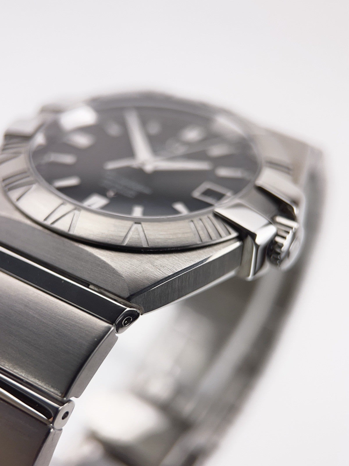 Omega Constellation Stainless Steel Black Dial 38mm Quartz Mens Watch 1513.51.00