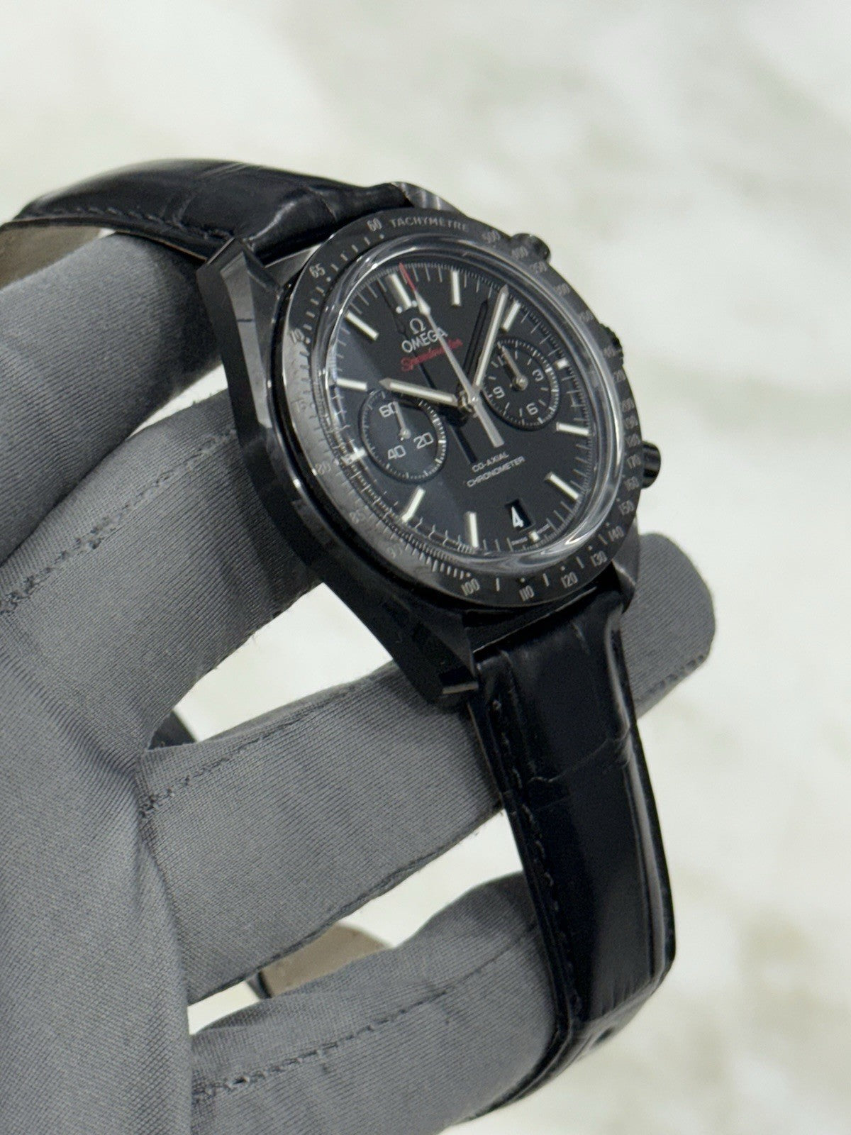 Omega Speedmaster Dark Side 311.92.44.51.01.003