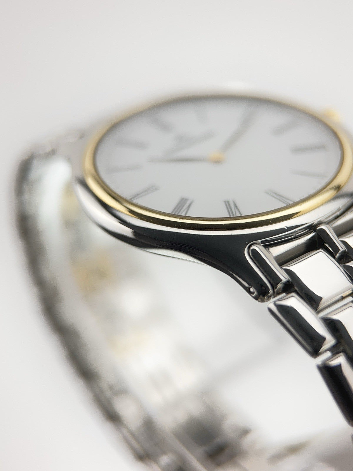 Jaeger-LeCoultre Heraion Gold & Steel White Dial 34mm Quartz Men’s 112.5.09