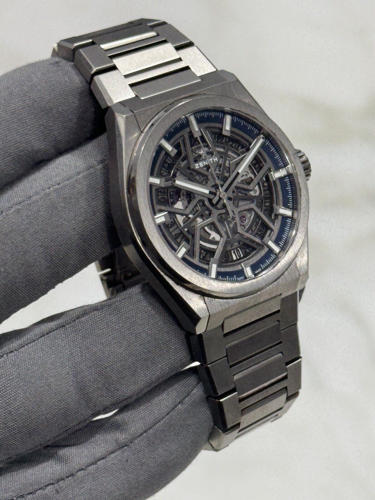 Zenith Defy  Titanium Skeleton Dial 41mm Automatic Men's Watch 95.9000.670