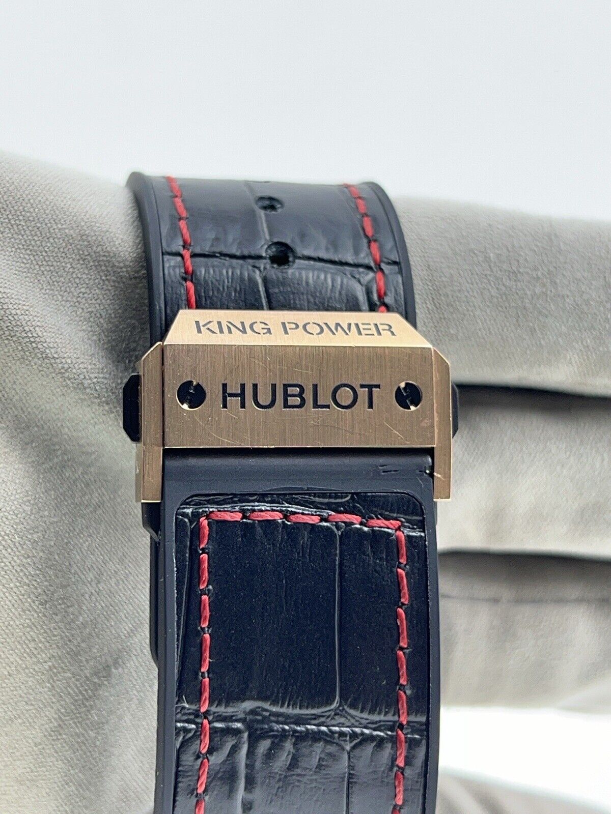 Hublot Big Bang Long Power GMT 18k Rose Gold 48mm Automatic Men’s Watch