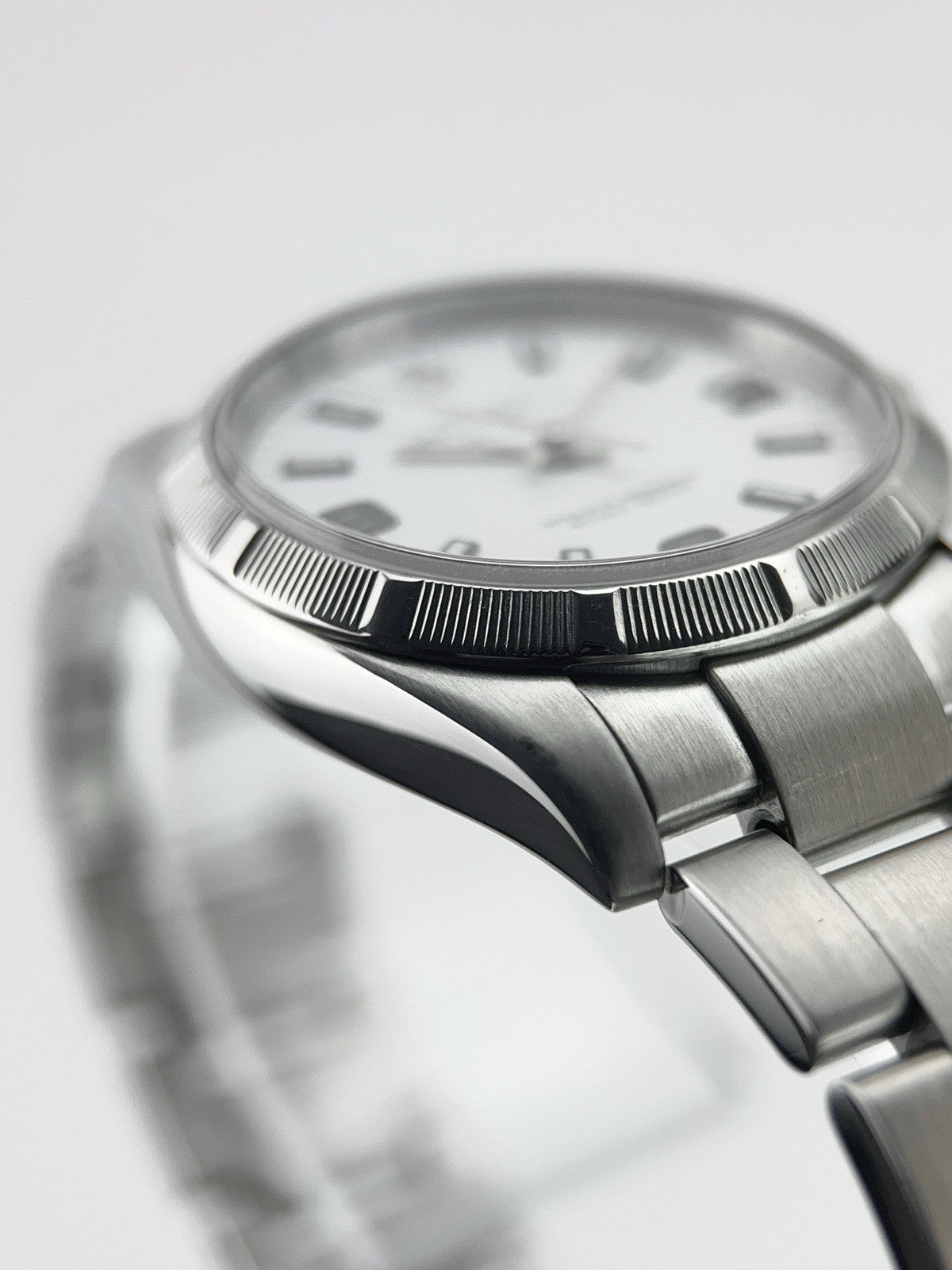 Rolex Air King Stainless Steel White Dial 34mm Automatic Mens Watch 114210