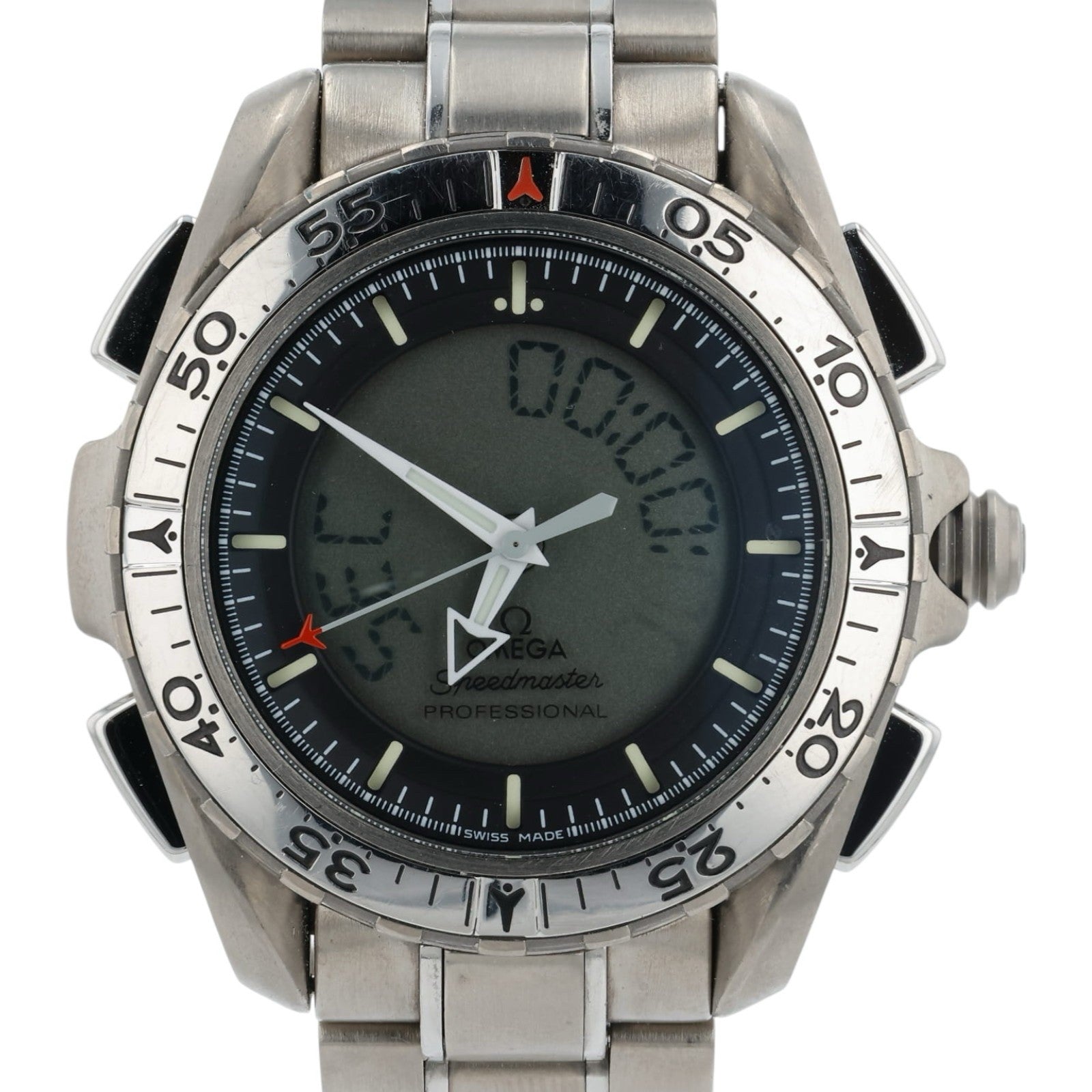 Omega Speedmaster Grey Dial Titanium 42mm Quartz Movement Mens Watch X-33