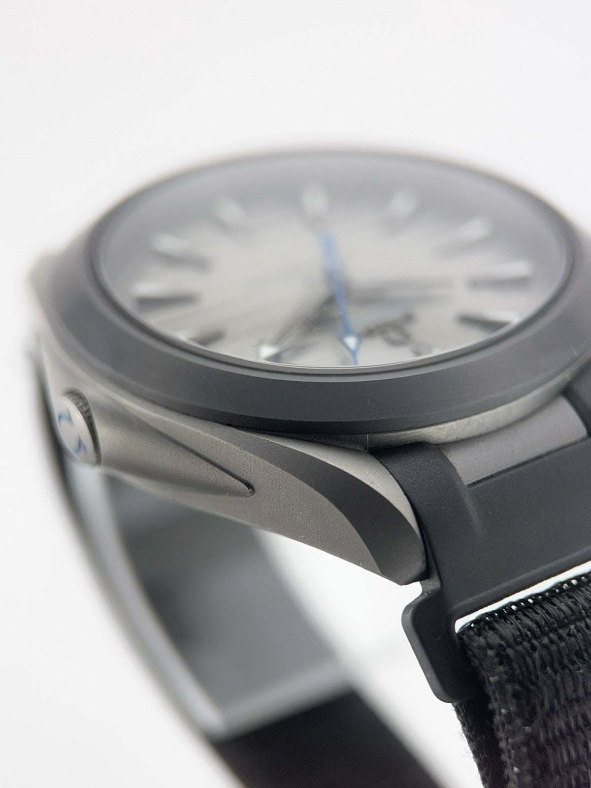 Omega Seamaster Ultra Light Titanium Grey Dial 41mm Watch 220.92.41.21.06.002