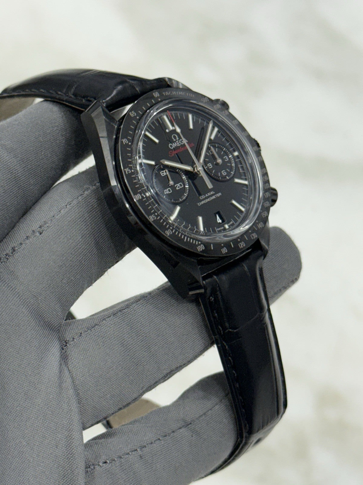 Omega Speedmaster Dark Side 311.92.44.51.01.003