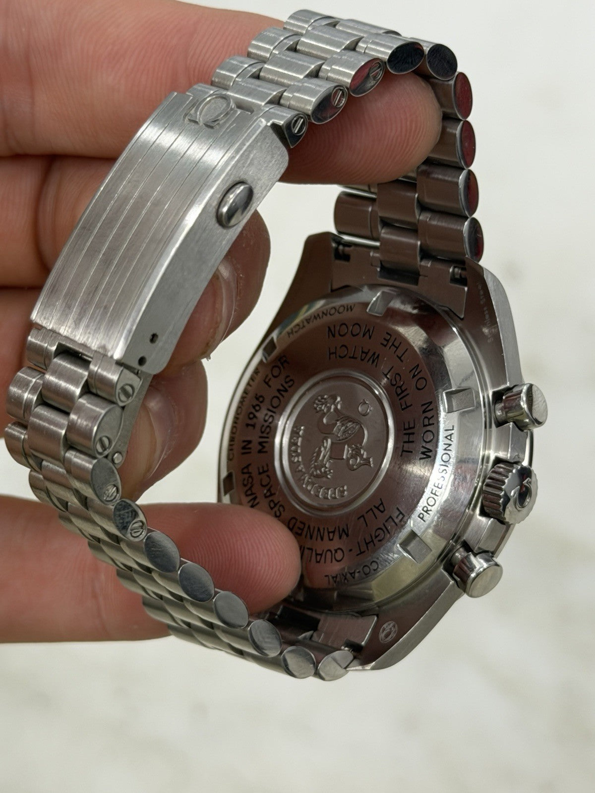 OPEN Omega Speedmaster Black Dial 42mm Manual Mens Watch 310.30.42.50.01.001