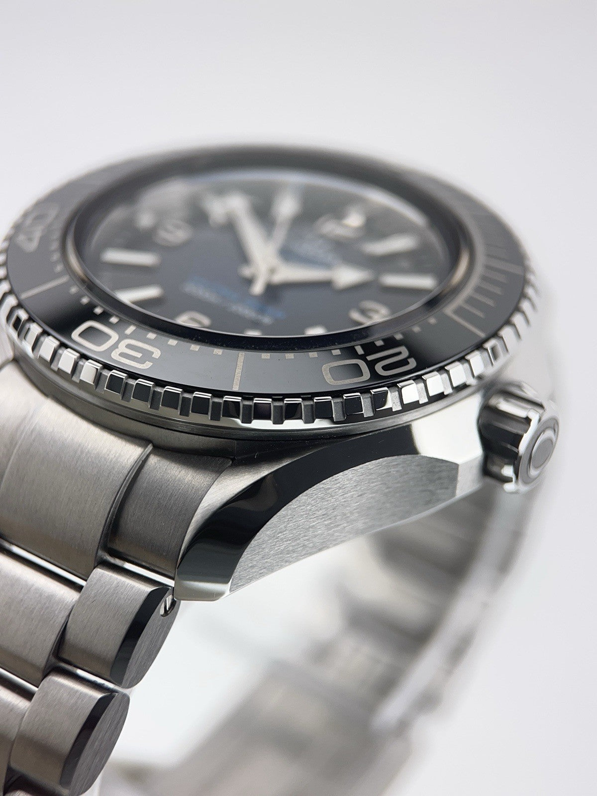 Omega Seamaster Ultra Deep Steel Blue Dial 46mm Automatic 215.30.46.21.03.001