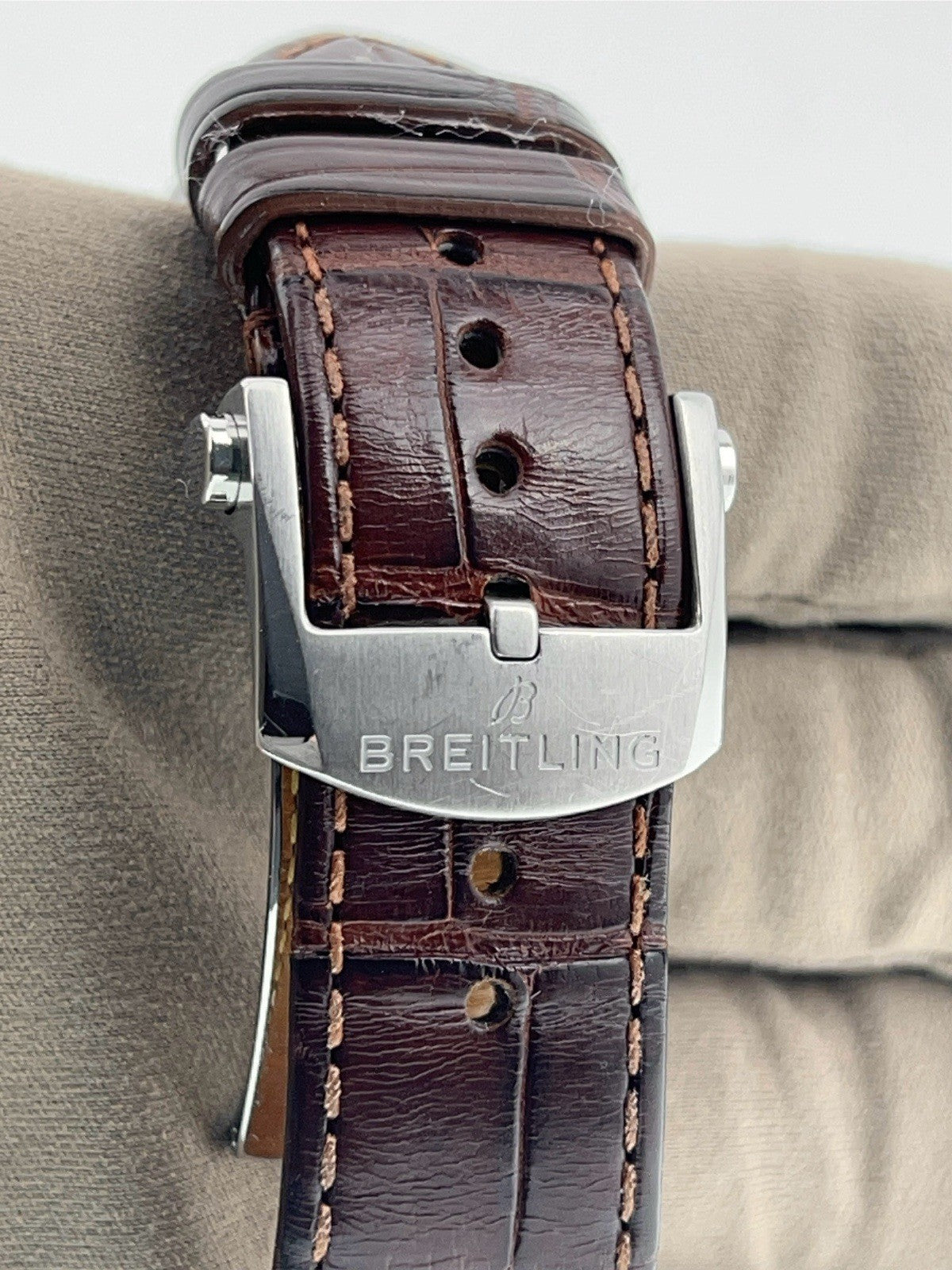 Breitling Premier B09 Stainless Steel Green Dial 40mm Manual Wind  Men's Watch