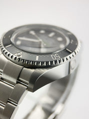 Rolex Sea-Dweller Stainless Steel Blue Dial 44mm Automatic Mens Watch 136660