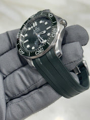 2024 Omega 210.32.42.20.10.001 Seamaster Diver 300m Green Dial Automatic B&P