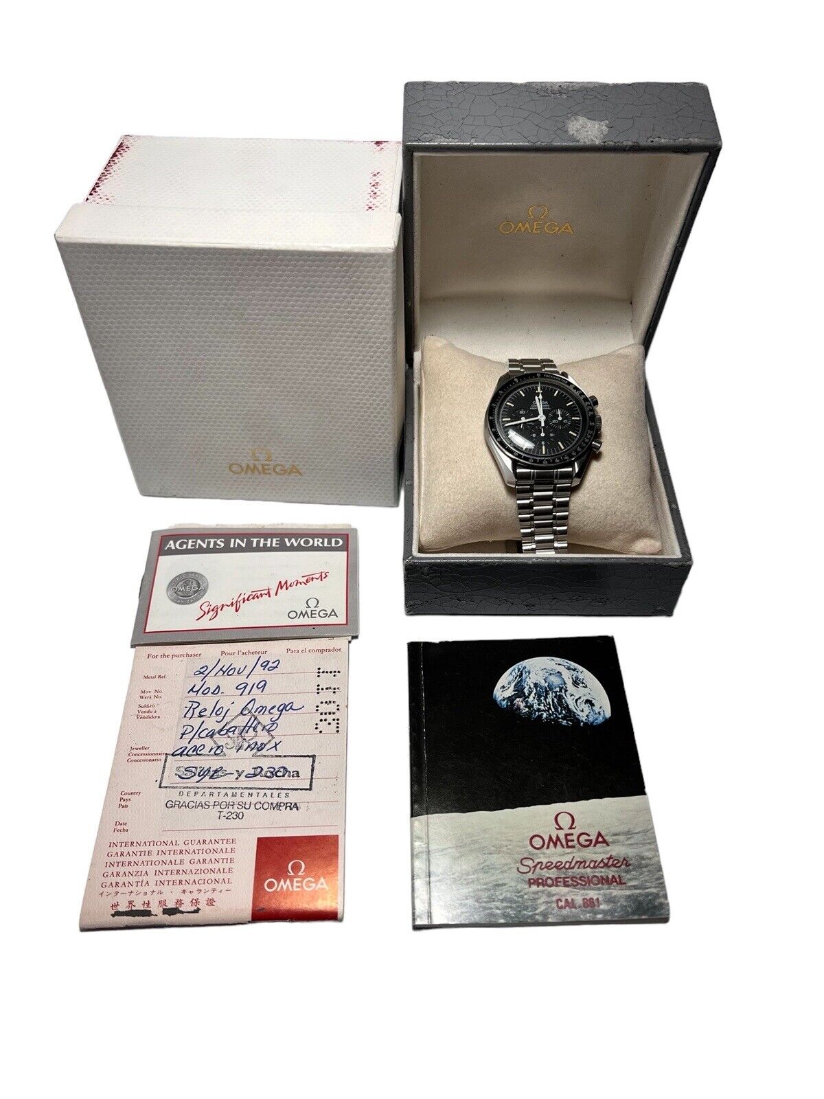 Omega Speedmaster Professional 42mm Manual Wind Watch 145.022 - Box And Papers