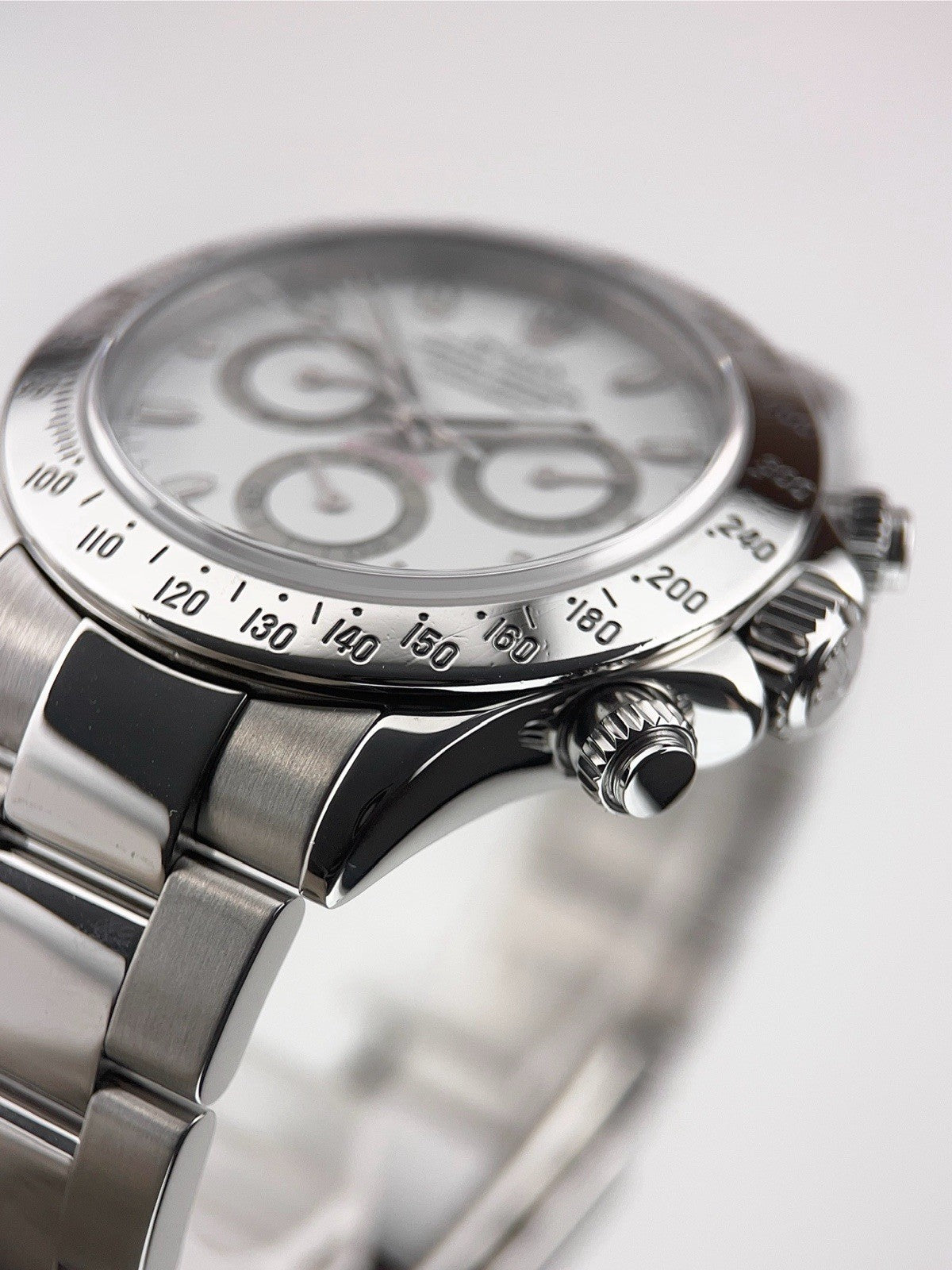 Rolex Daytona Stainless Steel White Dial 40mm Automatic Men's Watch 116520