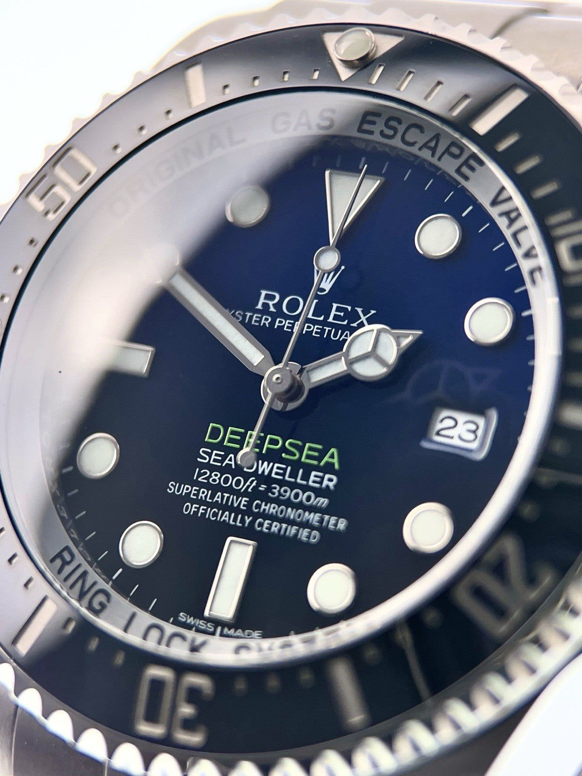 Rolex Sea-Dweller Stainless Steel Blue Dial 44mm Automatic Men’s Watch 116660