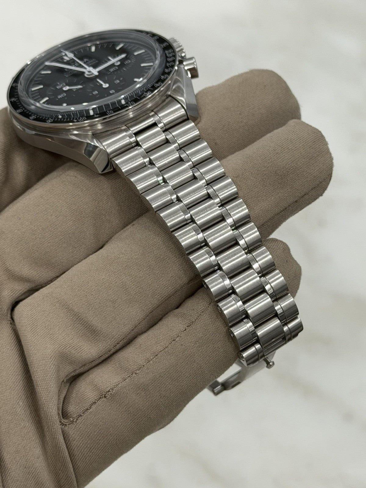 2023 Omega Speedmaster Moonwatch 42mm Black Dial Sapphire 310.30.42.50.01.002