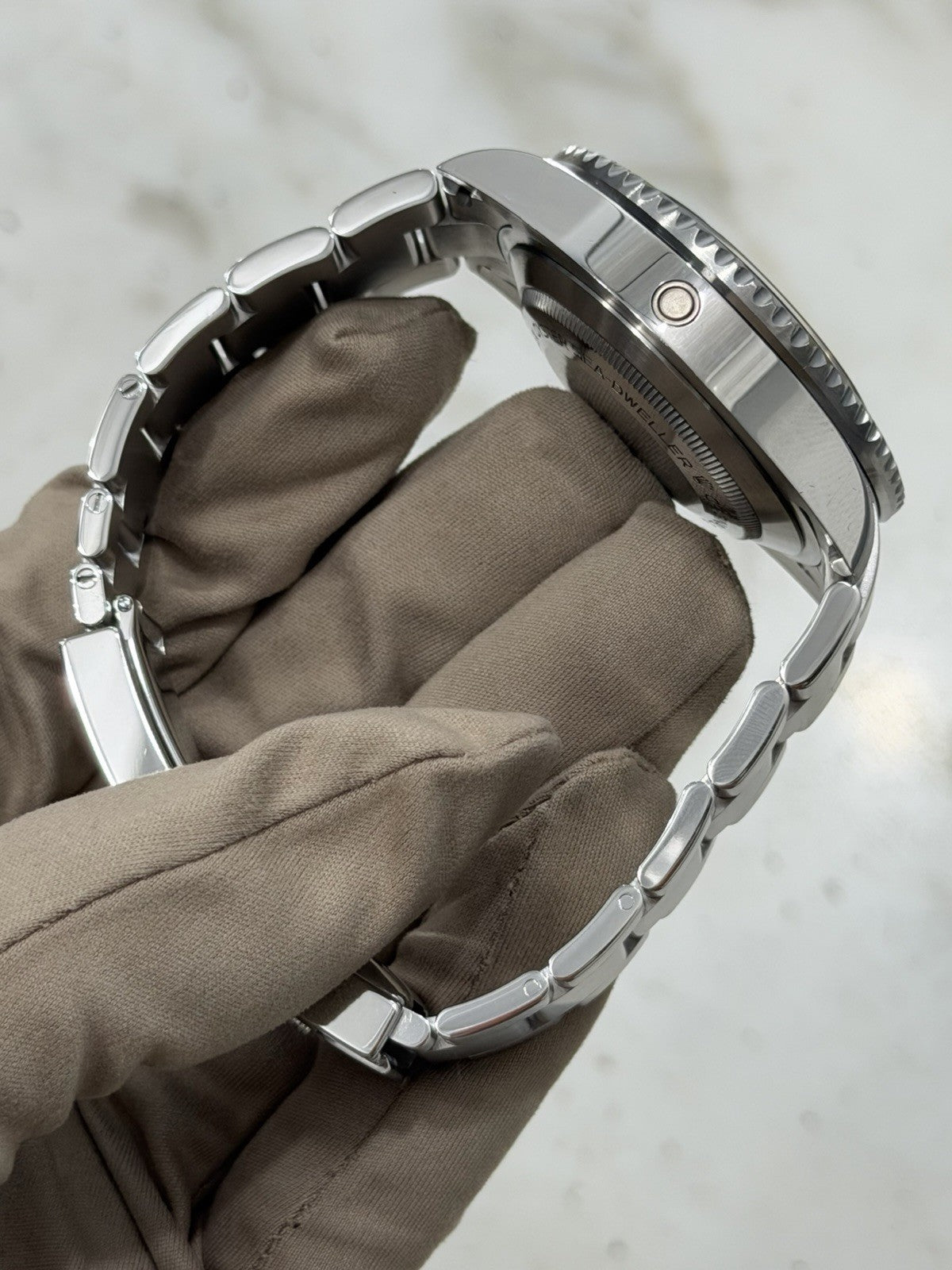 2017 Rolex Sea Dweller Red Letter Steel Black Dial 43mm Men’s Watch 126600