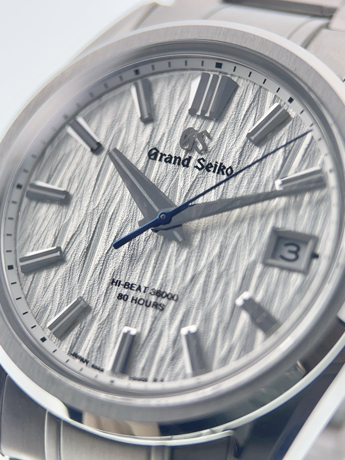 Grand Seiko Stainless Steel Silver Dial 40mm Automatic Men’s Watch SLGH005 - B/P