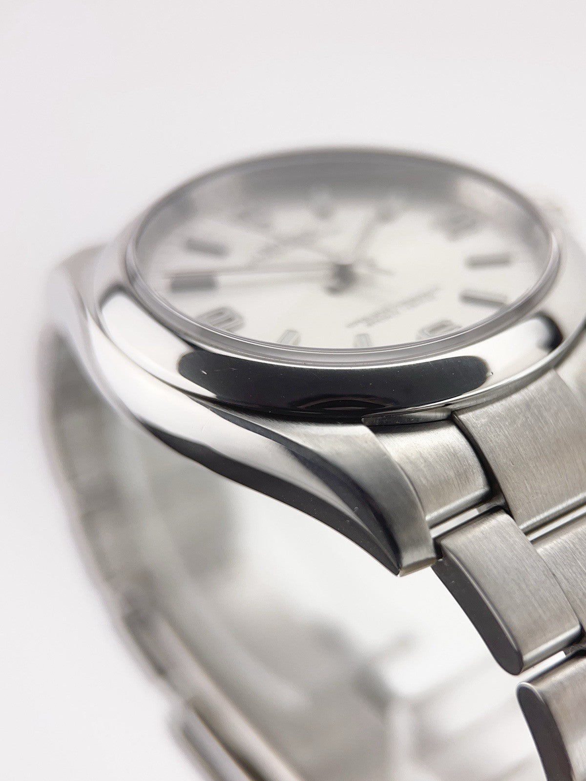 Rolex Oyster Perpetual Stainless Steel Silver Dial 36mm Automatic Men’s 116000