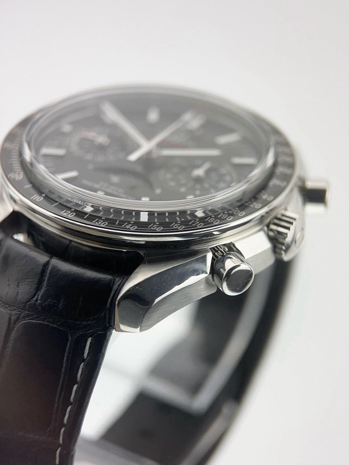 2017 Omega Speedmaster Moonphase Black 304.33.44.52.01.001 44.25mm Leather B&Ps