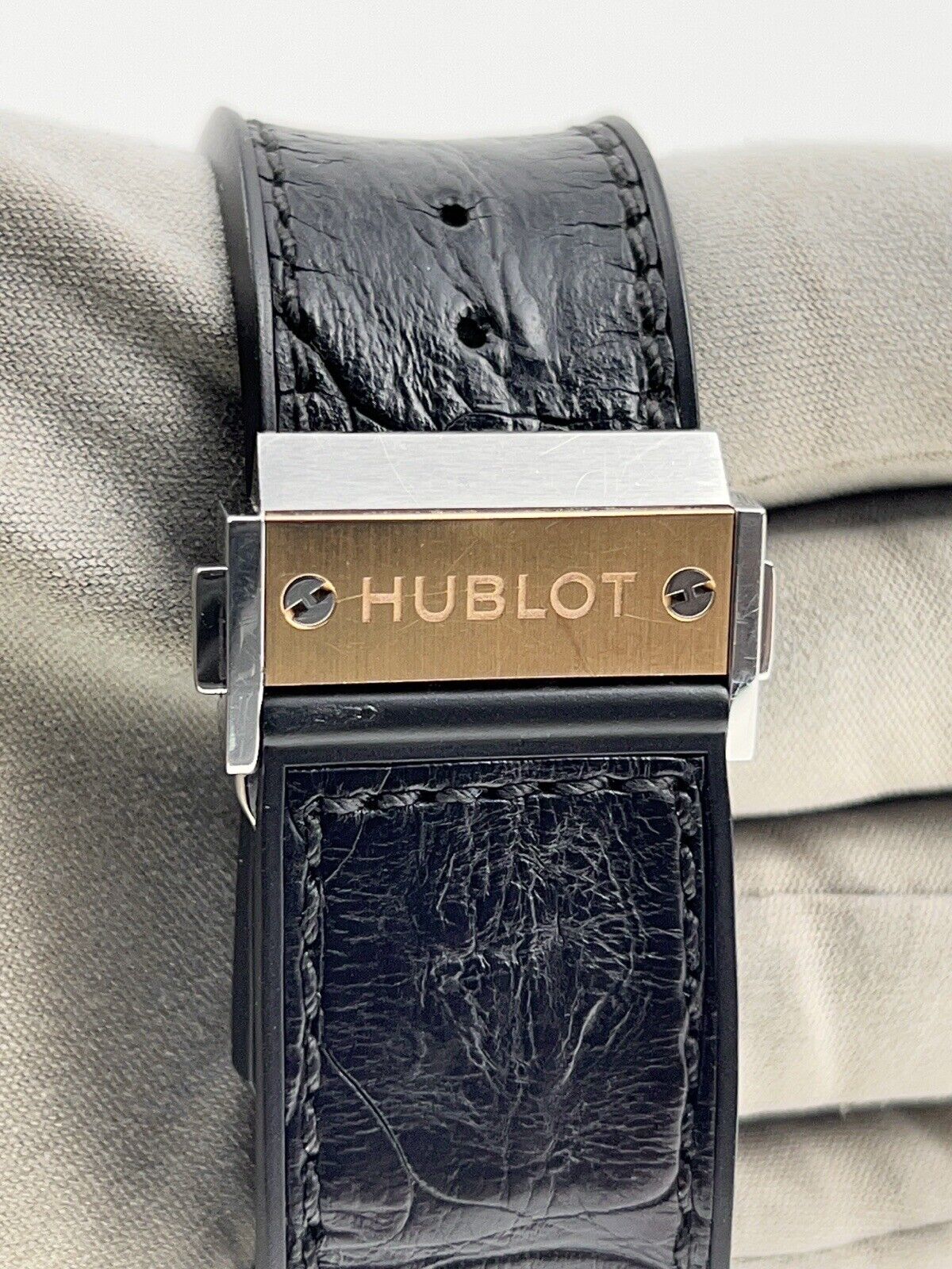 Hublot Classic Fusion Chronograph 46mm Automatic Men’s Watch 521.NO.1181.LR