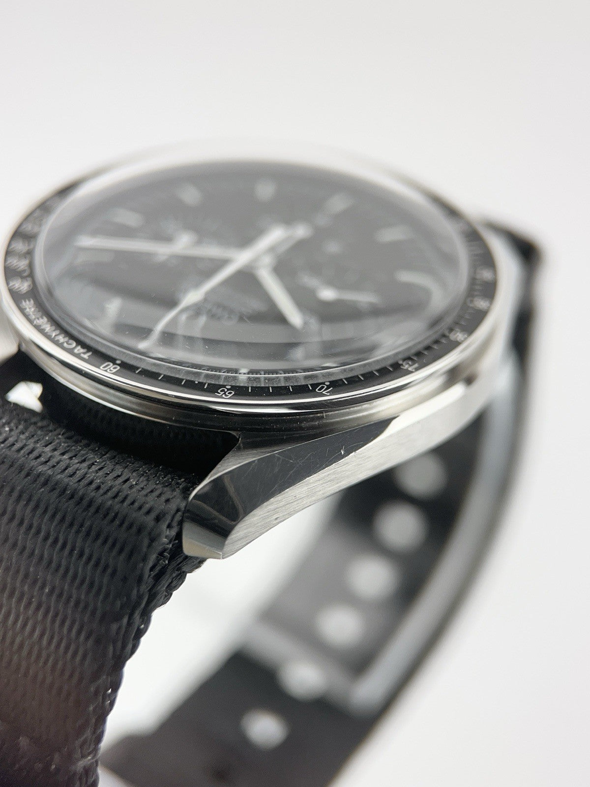 OMEGA Speedmaster Moonwatch Professional Chronograph 42mm 311.33.42.30.01.001