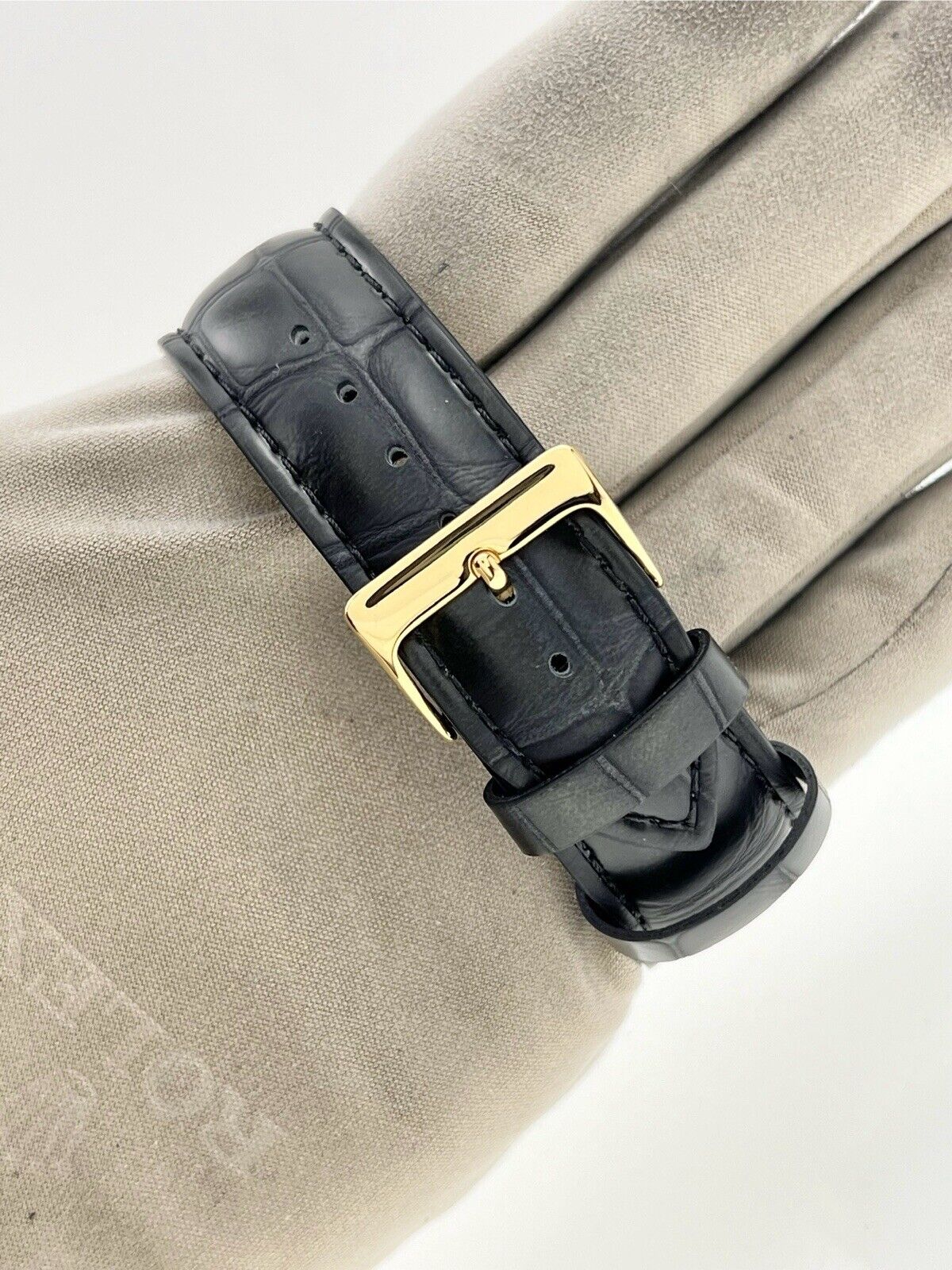 Cartier Tank Solo XL 18k Yellow Gold Black Leather Strap 31mm Automatic W5200026