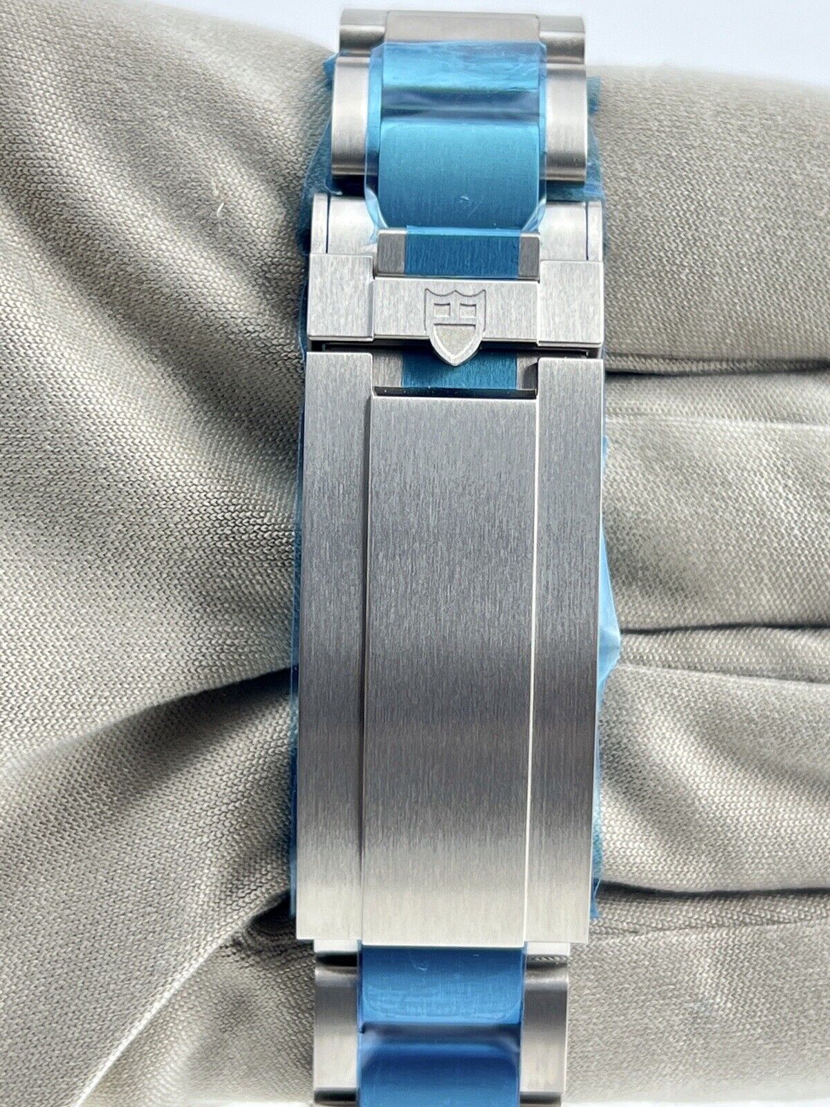 2025 NEW Tudor Pelagos 39mm 25407N Titanium Men's Watch - Box/Papers