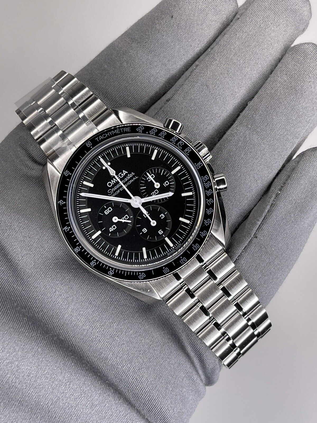 2024 NEW Omega Speedmaster 310.30.42.50.01.002 SAPPHIRE NEW CLASP 42mm Watch