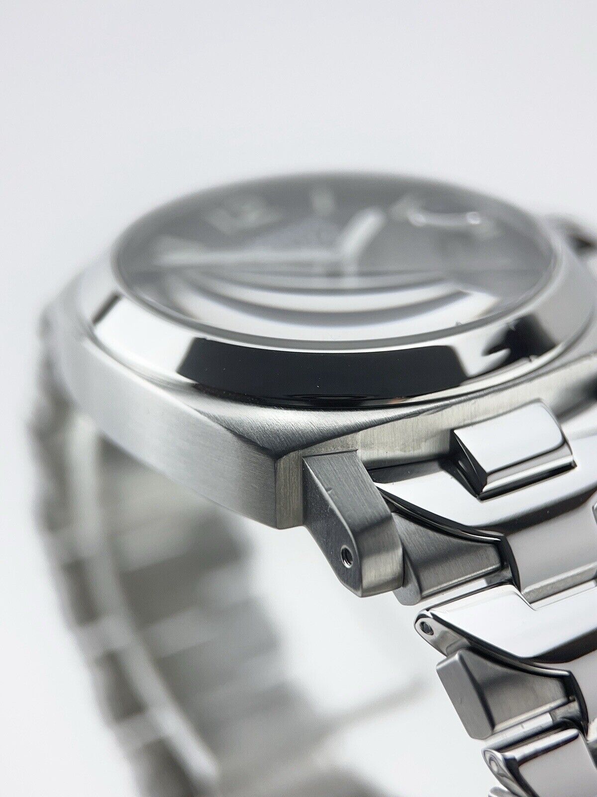 Panerai Luminor Marina Stainless Steel 40mm Automatic Men’s Watch PAM00050