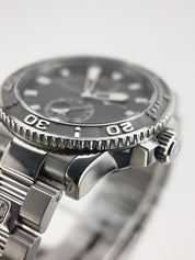 Ulysse Nardin Maxi Marine Diver Steel Black Dial 43mm Automatic Watch 263-33