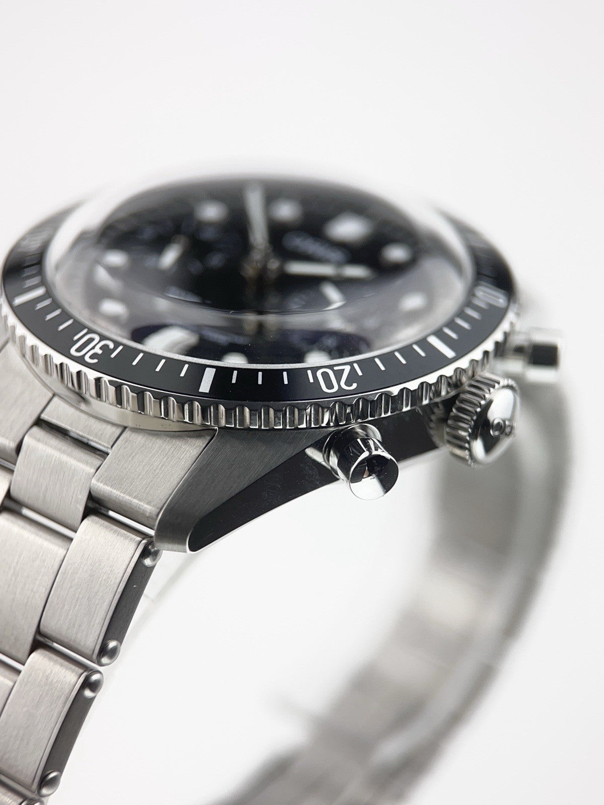 Oris Divers Sixty Five Stainless Steel Black Dial 40mm Automatic Mens Watch 7791