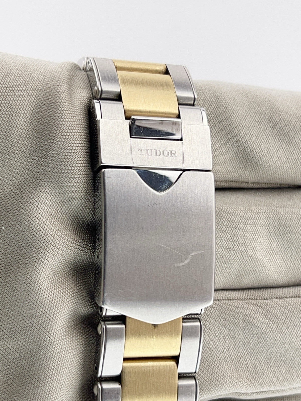 Tudor Black Bay 79733N