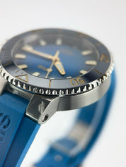 Oris Aquis Date 400 Stainless Steel Blue Dial 41.5mm Automatic Men's Watch 7769