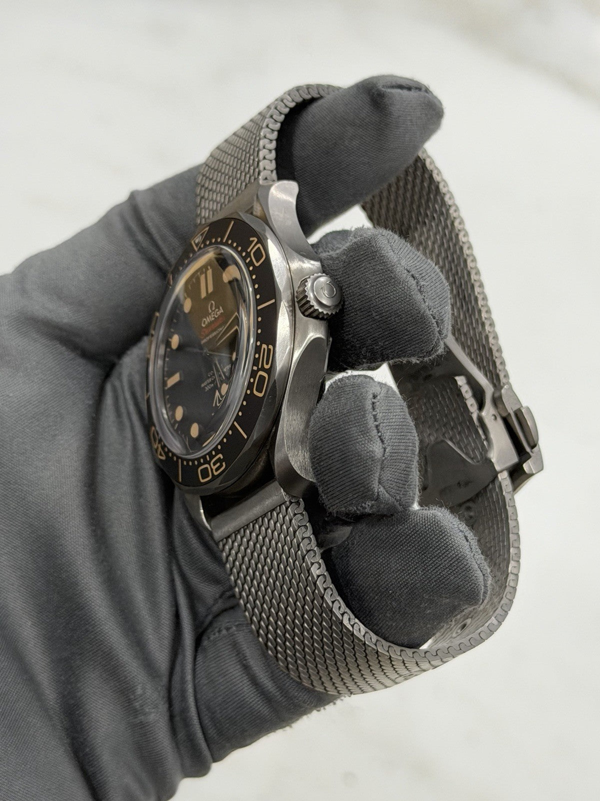 Omega Seamaster NTTD James Bond 007 No Time To Die Watch - 210.90.42.20.01.001