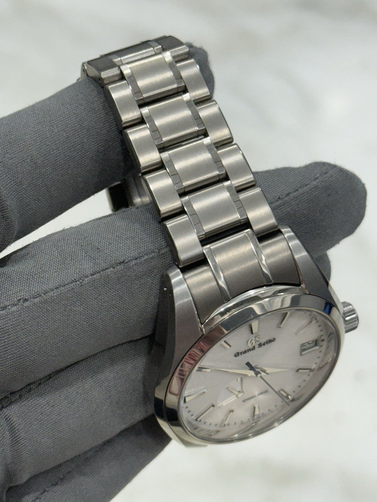 2022 Grand Seiko Spring Drive Snowflake Date Watch SBGA211 Titanium  - Box/Paper