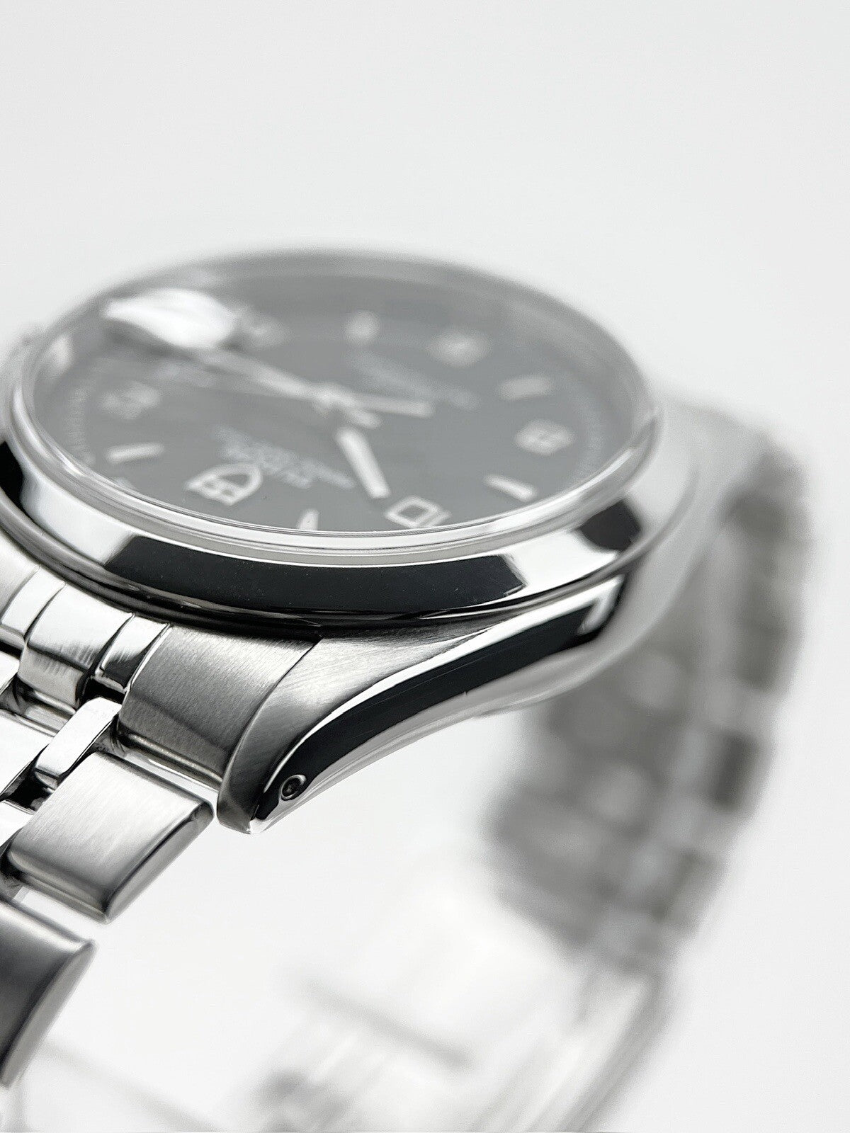 Tudor Prince Date Day 76200